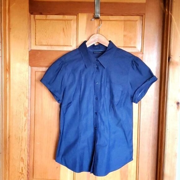 New York & Company Vintage Stretch Sz L Blue Jean Button Down Blouse with Pocket - Picture 1 of 9